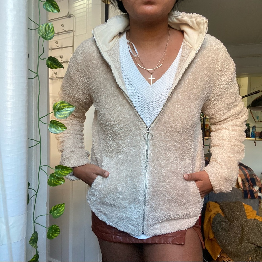 H&M Fuzzy Zip-Up Light Beige Sweater